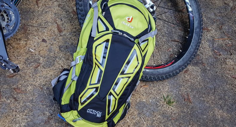 Deuter Attack Enduro 16